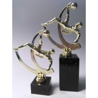 Auhind käärlöök-jalgpallur graniitalusel F223/G