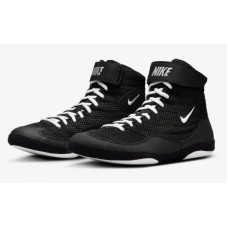 maadlussaapad Nike Inflict must